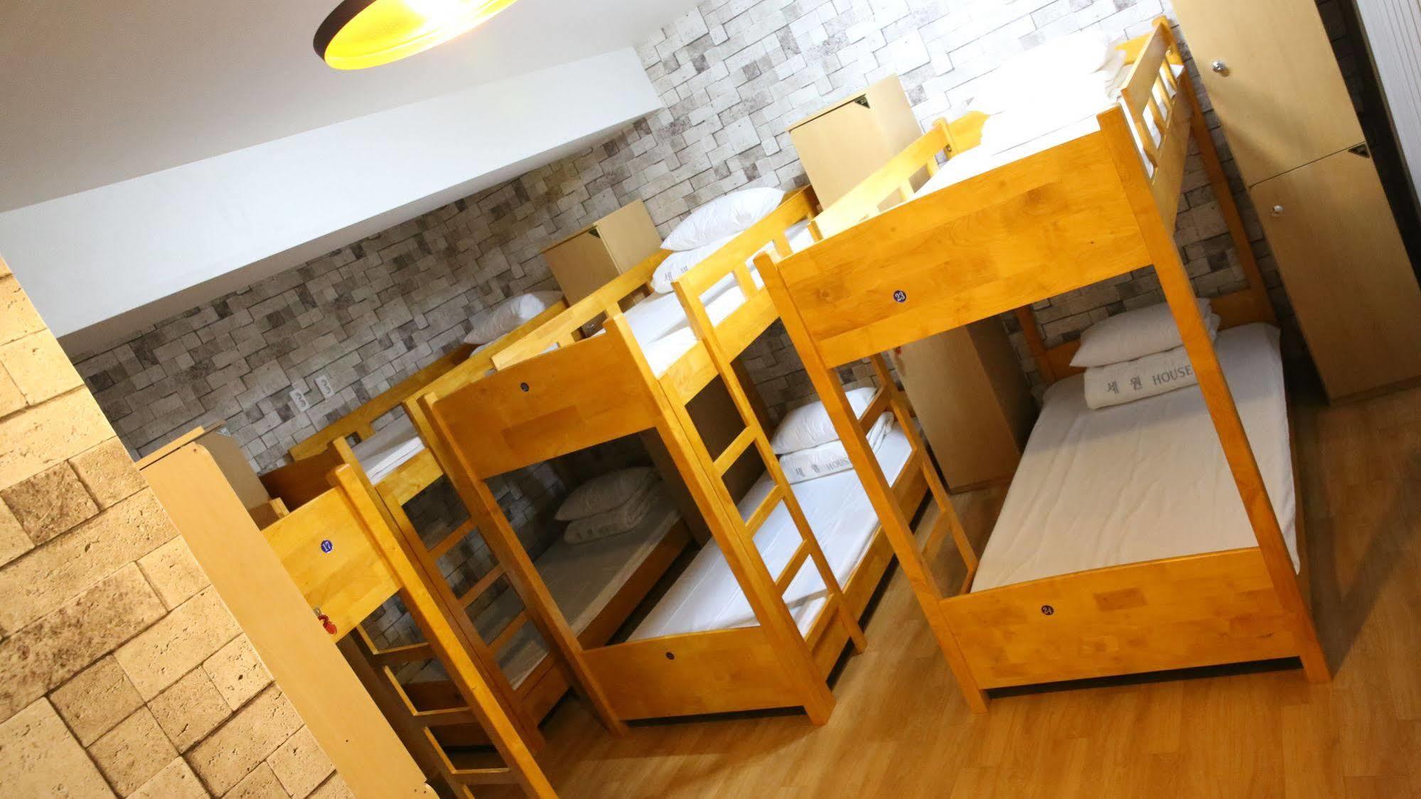 Yes Guesthouse Pusan Exteriér fotografie